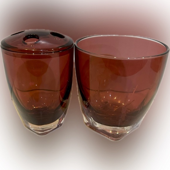 VTG CRANBERRY PURPLE ACRYLIC APOTHECARY TOOTHBRUSH HOLDER TUMBLER SET FLAWED 4” - Picture 5 of 7